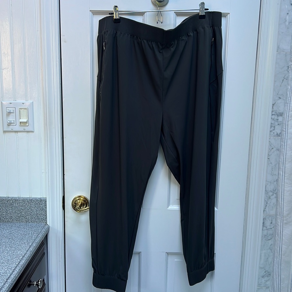 Athleta olive green joggers